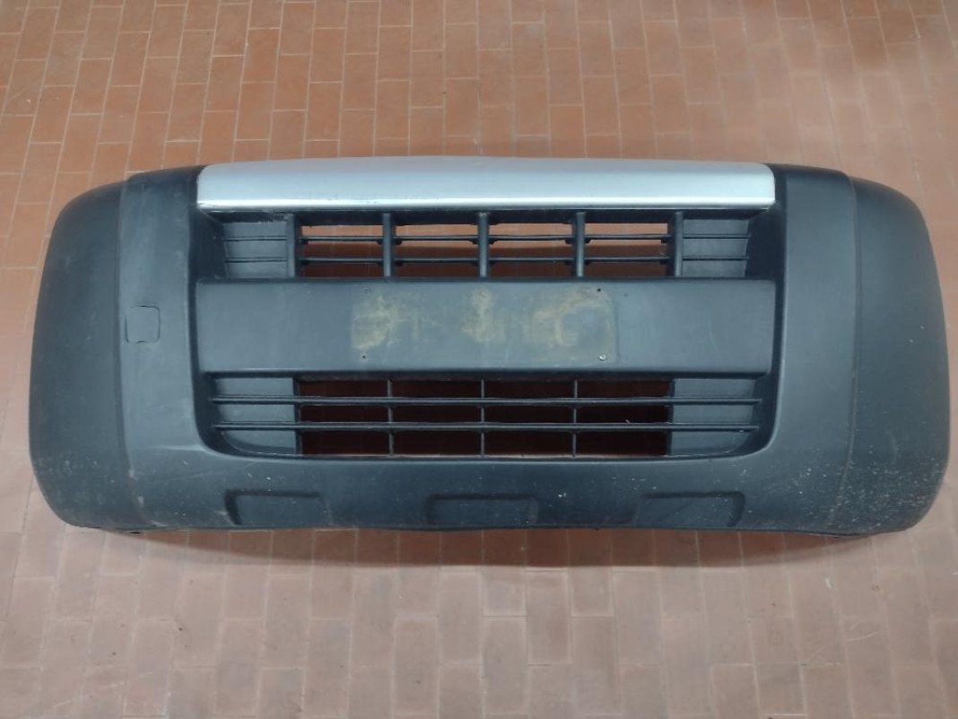 Paraurti Anteriore Fiat Fiorino 2011