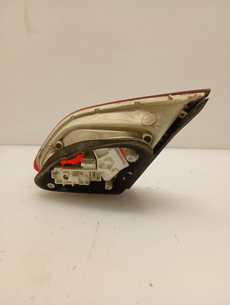 Faro / Fanale / Fanalino Posteriore Interno Sinistro Opel Astra J ber. 5p 2009 – 2012