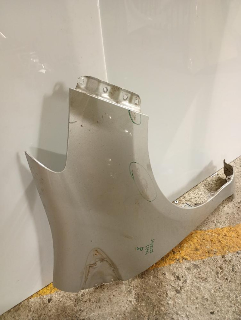 Parafango Anteriore Destro Toyota Yaris 3a Serie 2011 – 2014