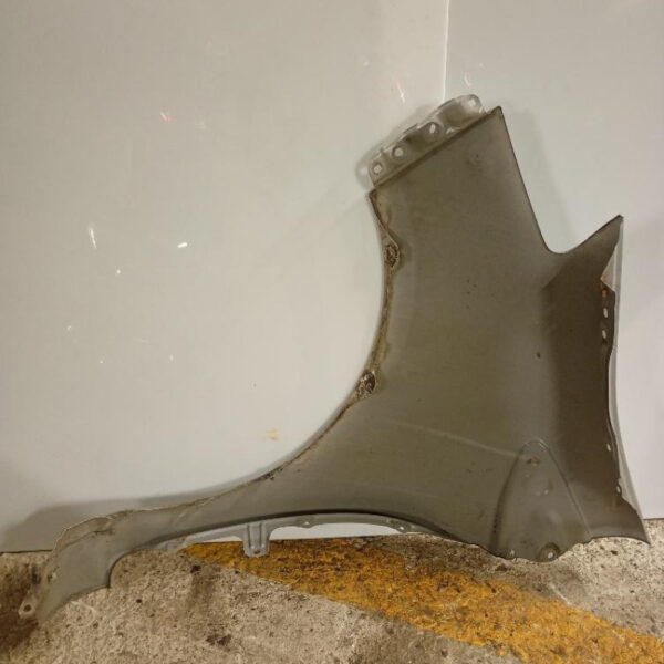 Parafango Anteriore Destro Toyota Yaris 3a Serie 2011 – 2014