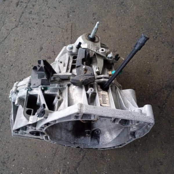 Cambio manuale 6 marce Nissan Juke 1.0 DIG-T 12V 84 Kw HRA0 2019 – 2024