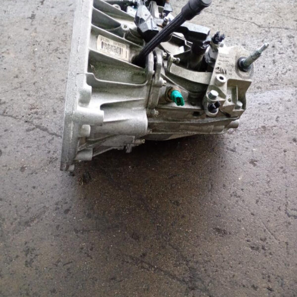 Cambio manuale 6 marce Nissan Juke 1.0 DIG-T 12V 84 Kw HRA0 2019 – 2024