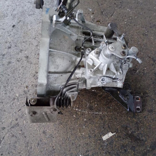Cambio manuale 5 marce Toyota Yaris 1.0 16V 48 Kw 1SZFE 2003 – 2005