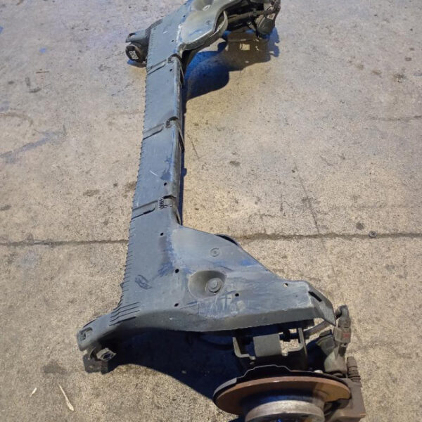 Assale / Ponte Posteriore Nissan Juke 1.0 DIG-T 12V 84 Kw HRA0 2019 – 2024