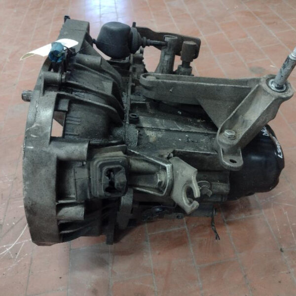 Cambio Dacia Sandero K7JA7