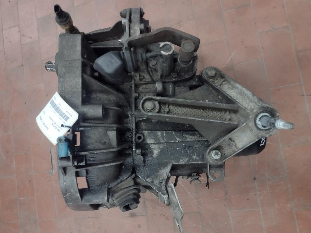 Cambio Dacia Sandero K7JA7