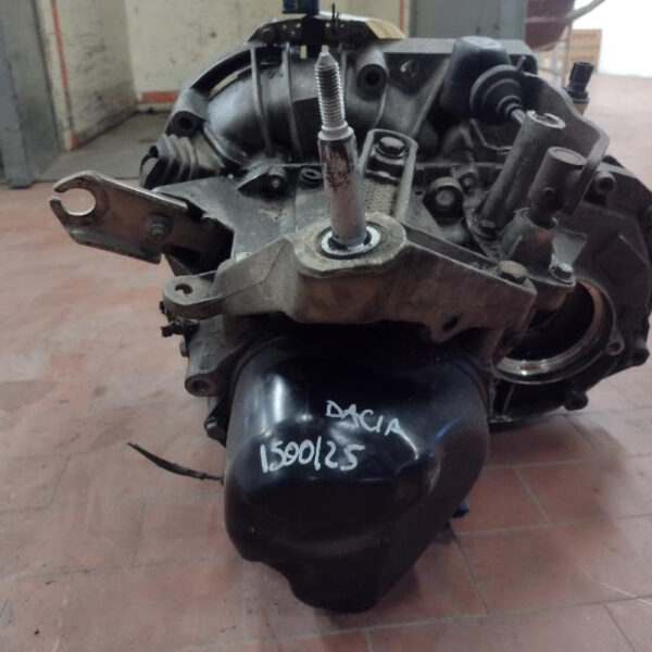 Cambio Dacia Sandero K7JA7