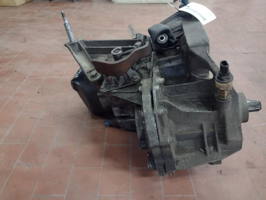 Cambio Dacia Sandero K7JA7