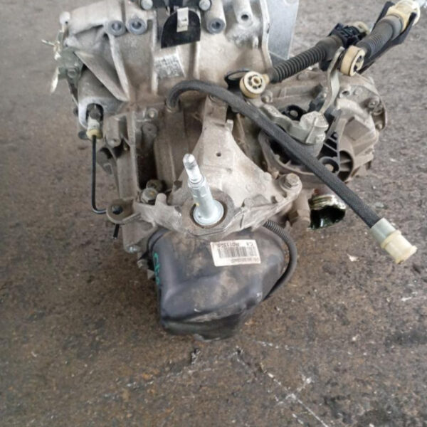 Cambio manuale 5 marce Renault Clio 1.2 54 KW D4FD7 2012 – 2020
