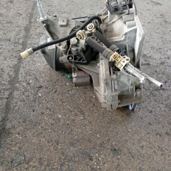 Cambio manuale 5 marce Renault Clio 1.2 54 KW D4FD7 2012 – 2020