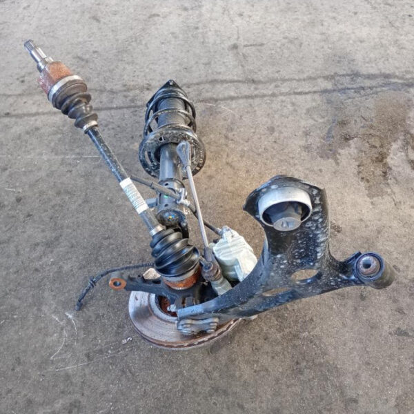 Sospensione Anteriore Sinistra Peugeot 208 1.2 PureTech 75 Stop&Start 55 KW HM05 2024