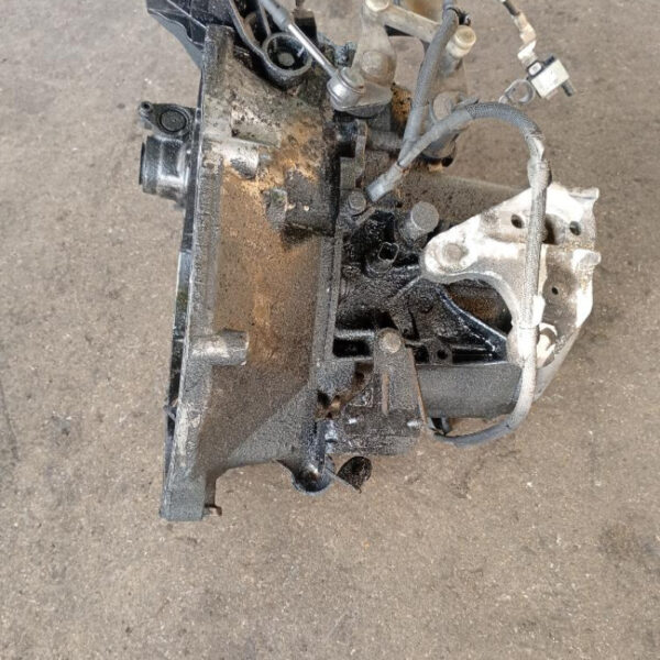 Cambio manuale 5 marce Peugeot 208 1.4 HDi 50 KW 8H01 2012 – 2016