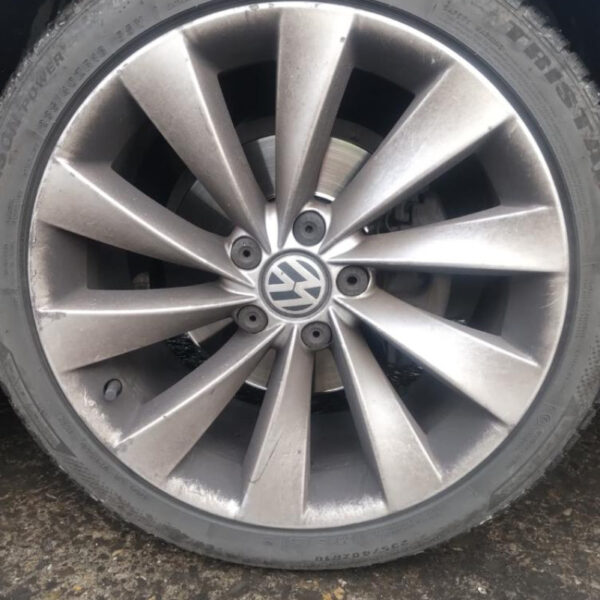 Volkswagen Scirocco Coupé Anno 2010 | Veicolo Intero | SOLO PER RICAMBI