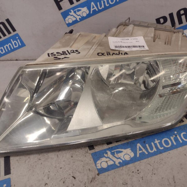 Proiettore Anteriore Sinistro Skoda Octavia 2005