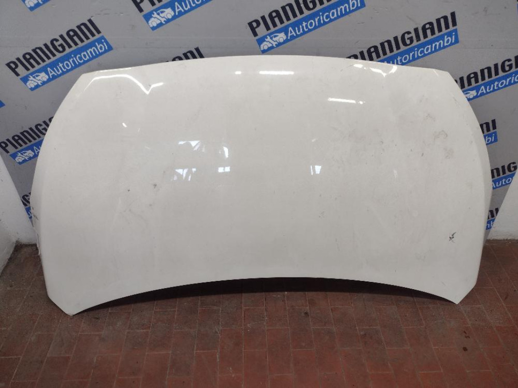 Cofano Hyundai I20 2012