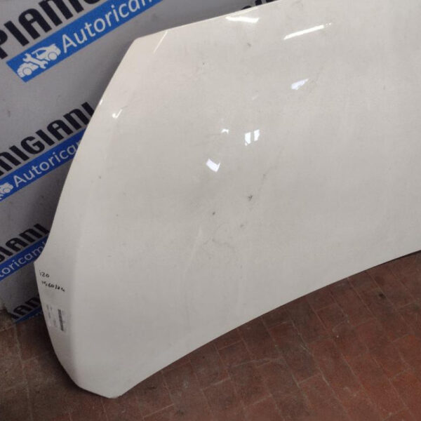 Cofano Hyundai I20 2012