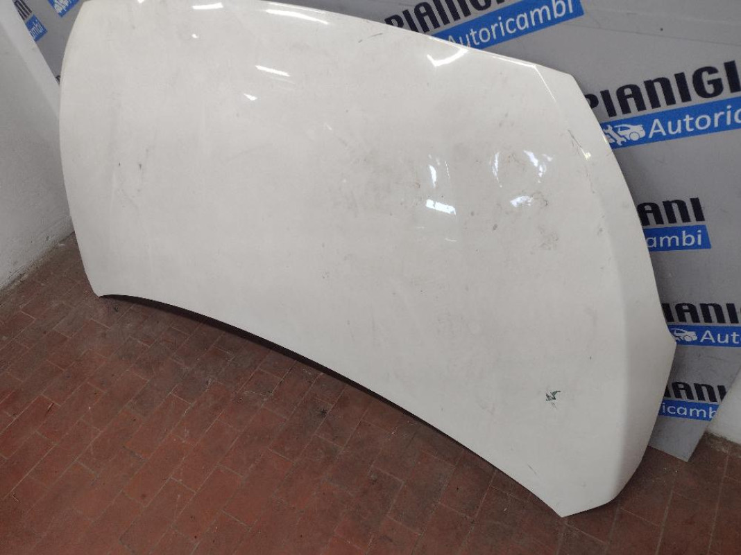 Cofano Hyundai I20 2012