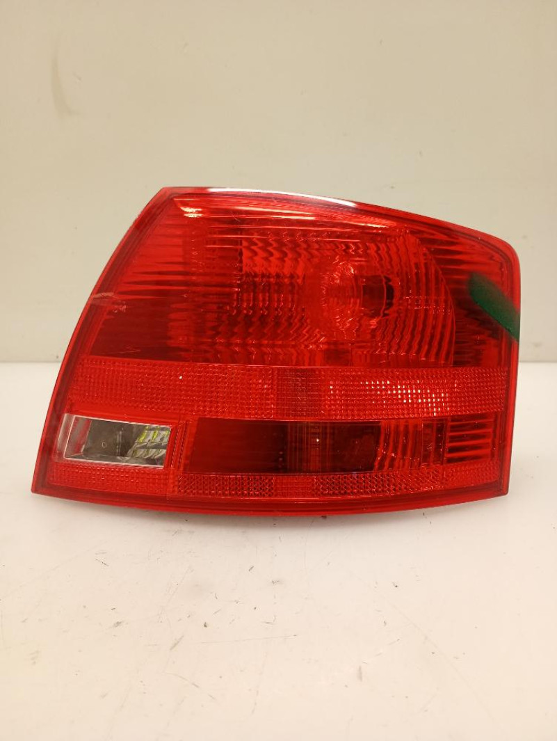 Faro / Fanale Posteriore Destro Audi A4 SW 2004 – 2008