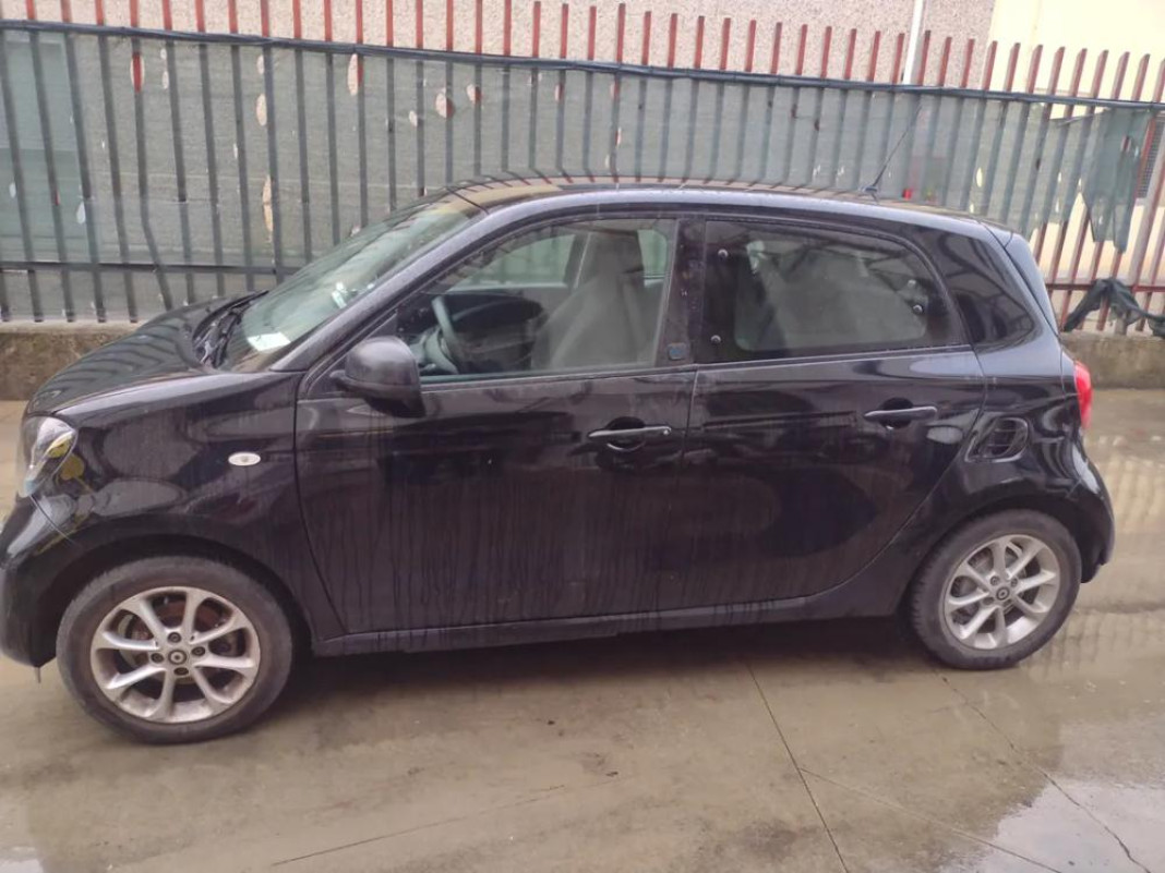 Smart ForFour EQ (W453) Elettrica Veicolo solo per ricambi
