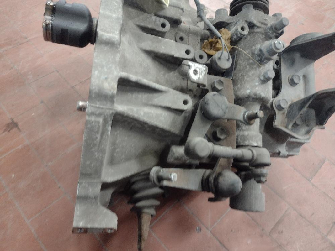 Cambio Toyota Auris 1NDTV