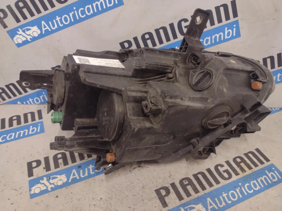 Proiettore / Faro Anteriore Sinistro Alfa Romeo Giulietta 2010 – 2013