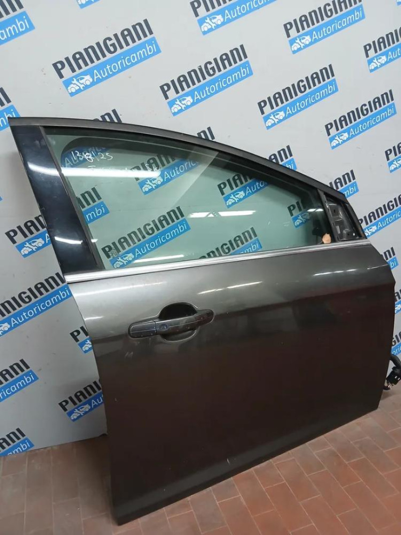 Porta Anteriore Destra Ford Focus 2014 – 2019