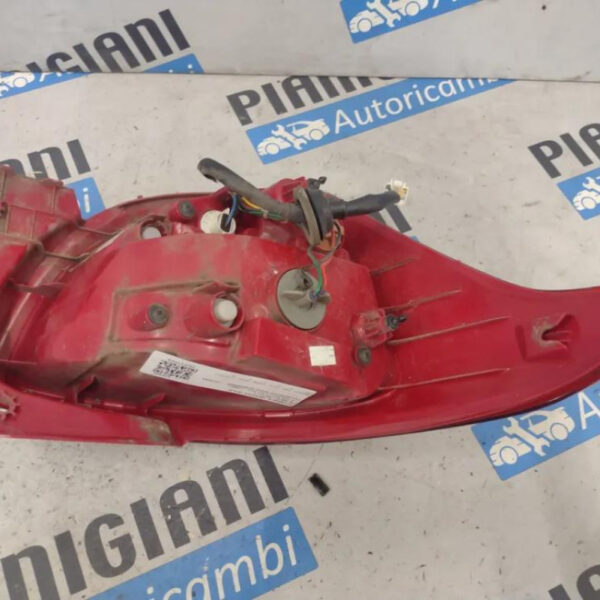 Fanale / Faro Posteriore Destro Hyundai I10 (09/13>04/17<)