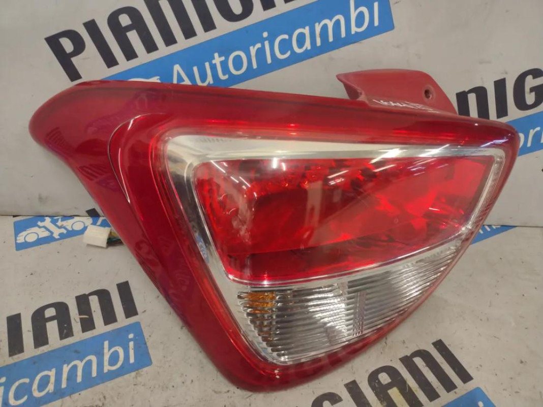 Fanale / Faro Posteriore Sinistro Hyundai I10 (09/13>04/17<)