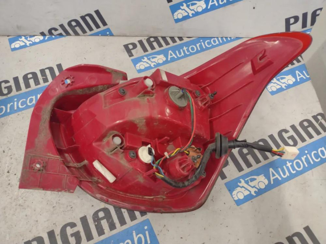 Fanale / Faro Posteriore Sinistro Hyundai I10 (09/13>04/17<)