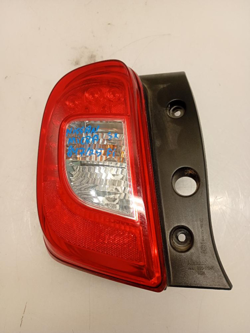 Faro / Fanale Posteriore Sinistro Nissan Micra K13 2013 – 2016