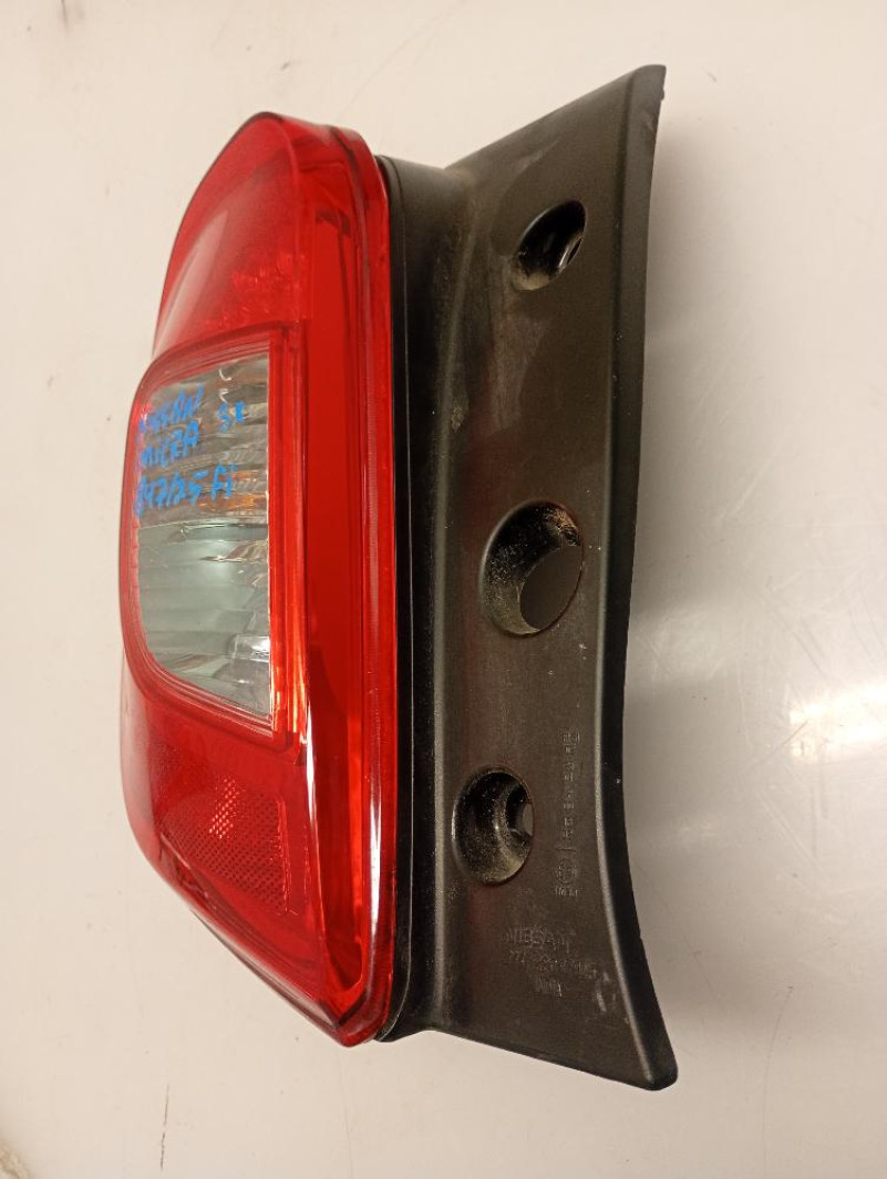 Faro / Fanale Posteriore Sinistro Nissan Micra K13 2013 – 2016