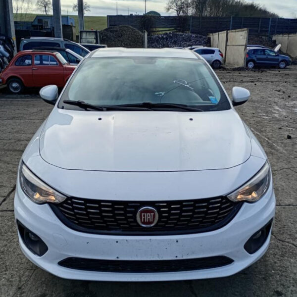 Fiat Tipo (6J) Anno 2017 | Veicolo Intero | SOLO PER RICAMBI