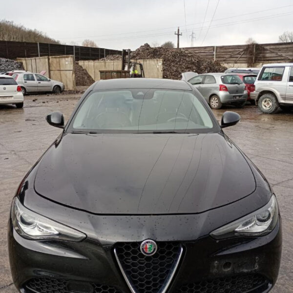 Alfa Romeo Giulia Veloce (6S) Anno 2017 | Veicolo Intero | SOLO PER RICAMBI