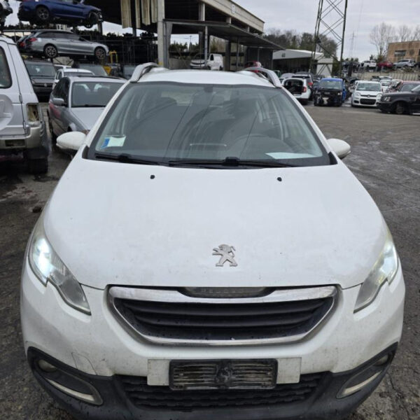 Peugeot 2008 Anno 2016 | Veicolo Intero | SOLO PER RICAMBI