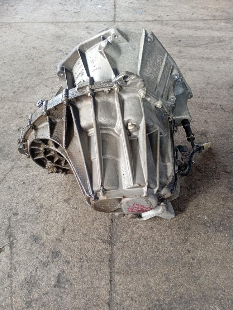 Cambio manuale 6 marce Renault Megane 1.5 dCi 81 KW K9KJ8