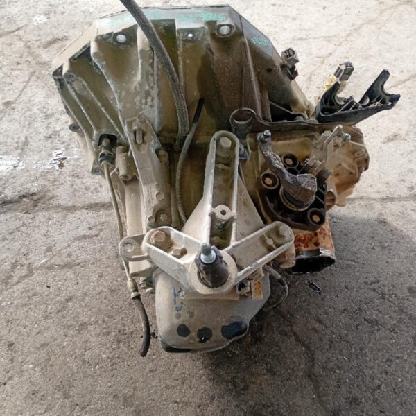 Cambio manuale 5 marce Dacia Duster 1.5 dCi 66 KW K9KE8 2010 – 2013