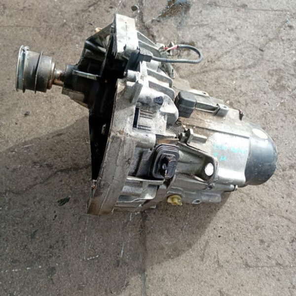 Cambio manuale 5 marce Renault Clio 1.4 57 KW E7JT7 1990 – 1997