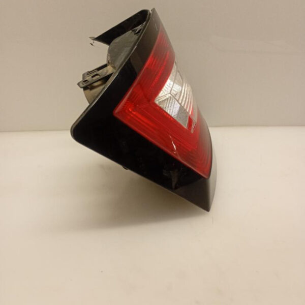 Faro / Fanale Posteriore Sinistro Skoda Fabia ber. 5p 2014 – 2018