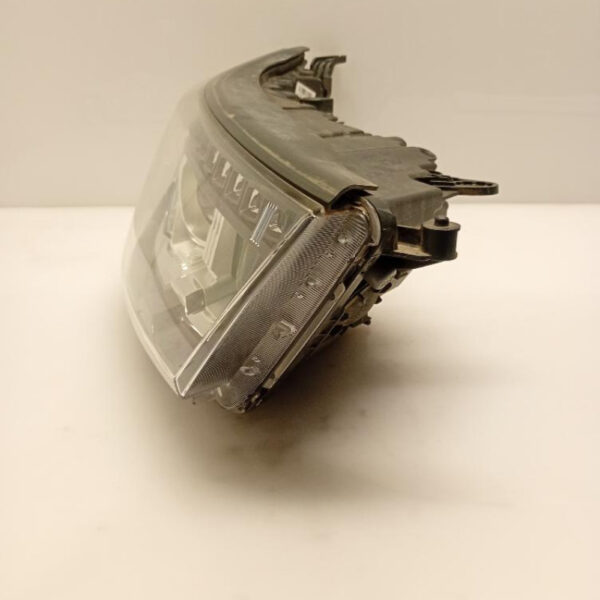 Faro / Proiettore Anteriore Destro LED SsangYong Tivoli 2015 – 2018