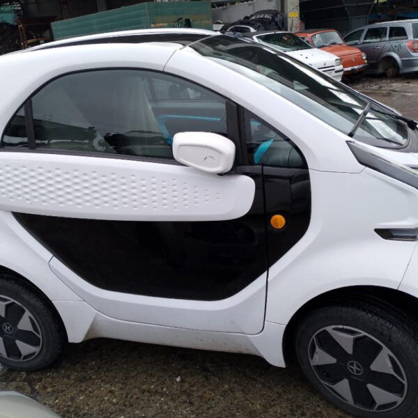 XEV YOYO Anno 2022 | Veicolo Intero | SOLO PER RICAMBI