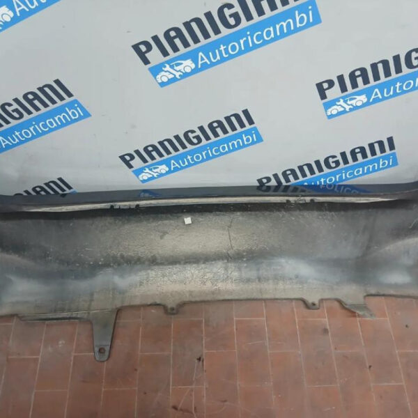 Paraurti Posteriore Toyota Yaris 2011 – 2015