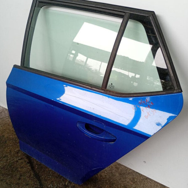 Porta / Portiera Posteriore Sinistra Skoda Fabia 2014 – 2018