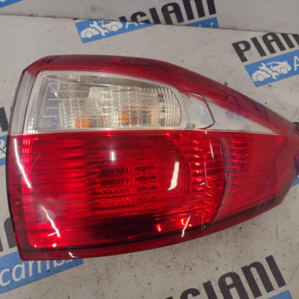 Fanale / Faro Posteriore Destro Ford C-Max 2010 – 2015