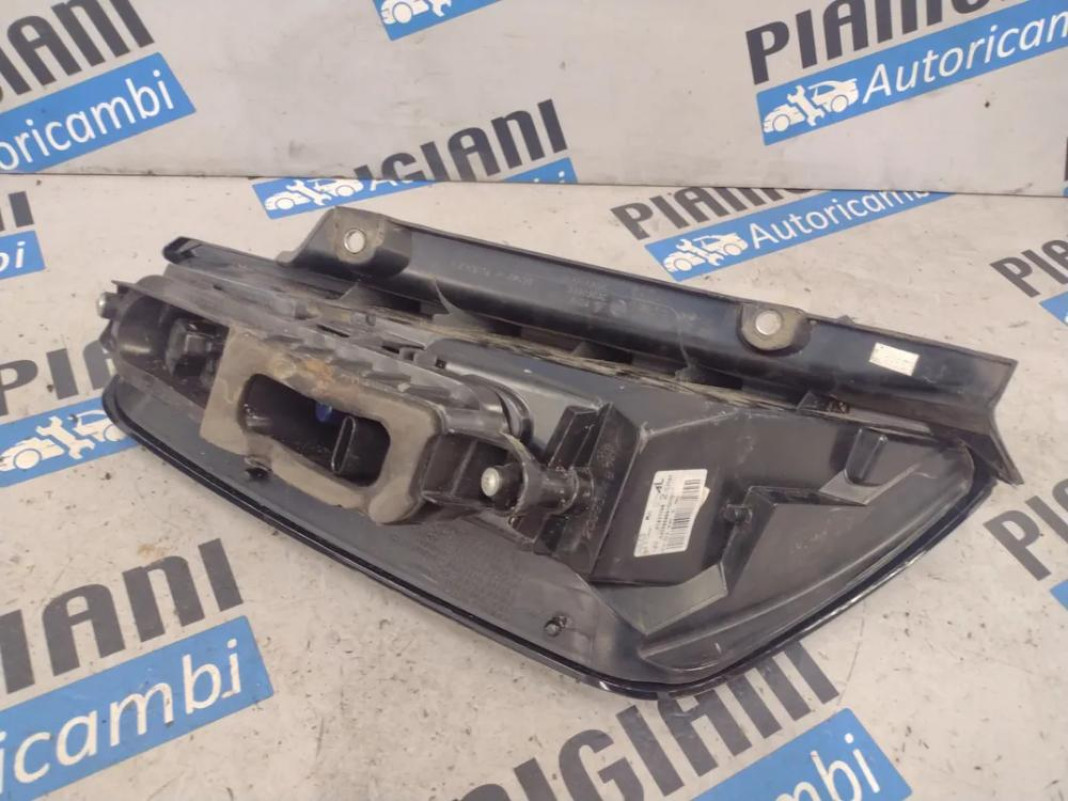 Fanale / Faro Posteriore Destro Fiat Punto Evo 2013