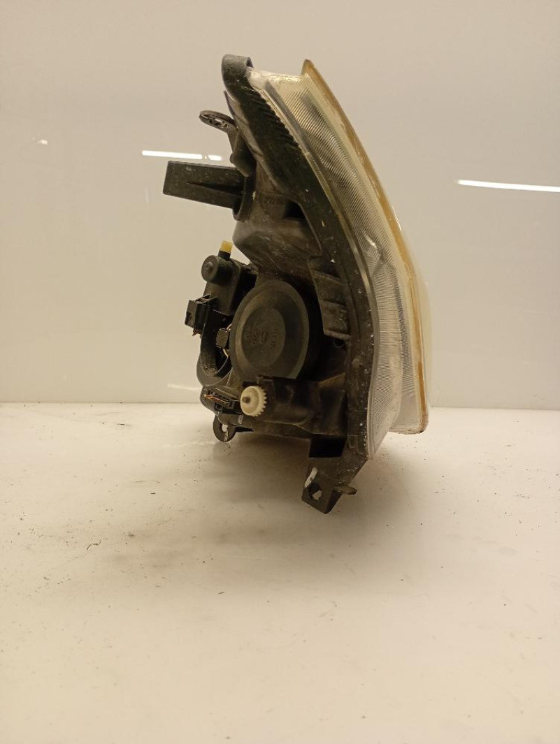 Faro / Proiettore Anteriore Destro Renault Scenic 2a Serie 2003 – 2006