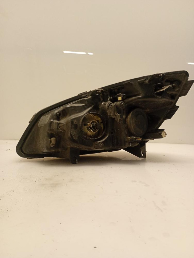 Faro / Proiettore Anteriore Destro Renault Scenic 2a Serie 2003 – 2006