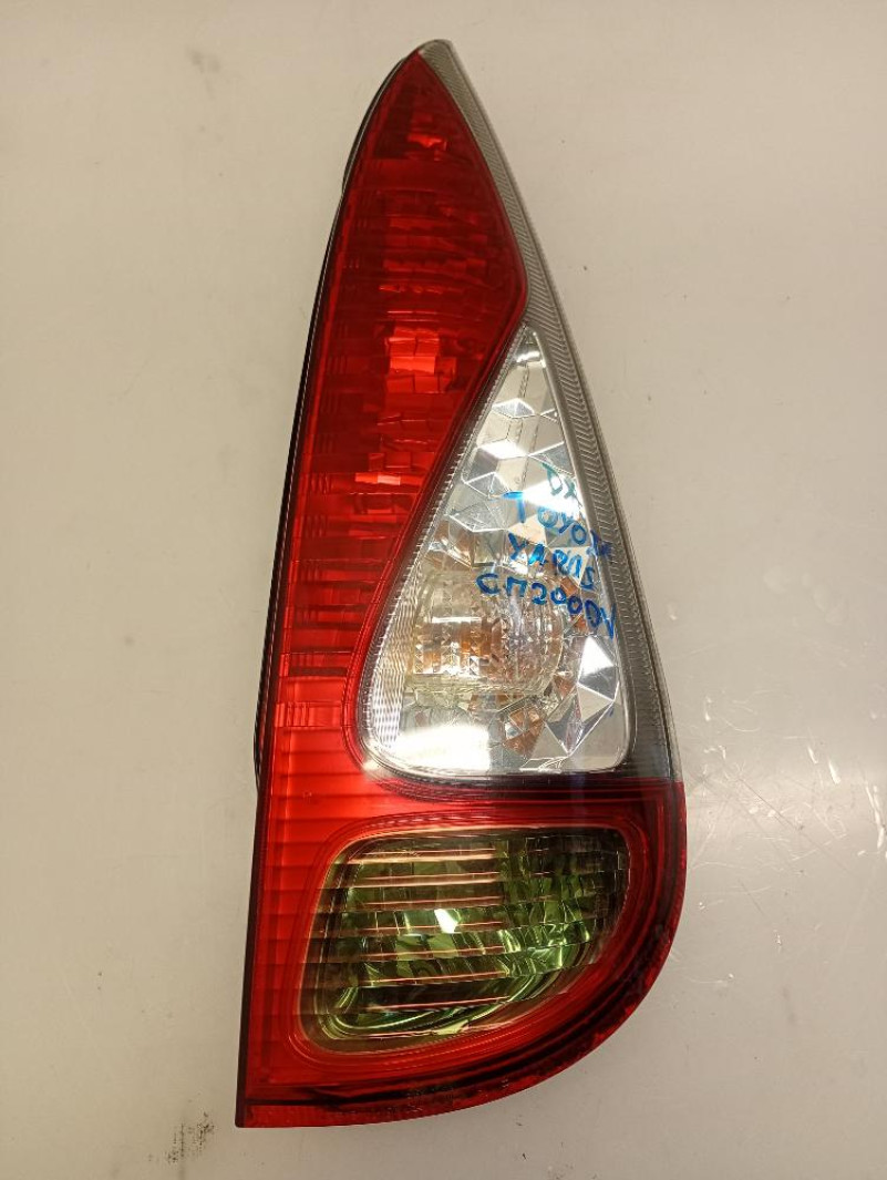 Faro / Fanale Posteriore Destro Toyota Yaris Verso 2003 – 2007