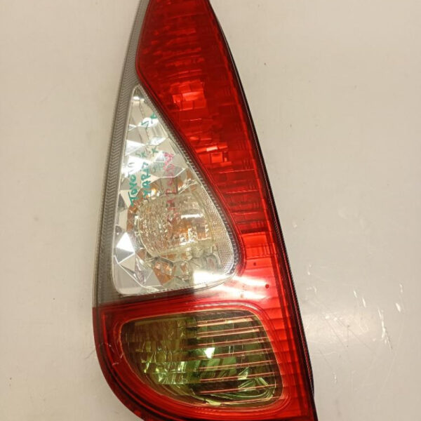 Faro / Fanale Posteriore Sinistro Toyota Yaris Verso 2003 – 2007