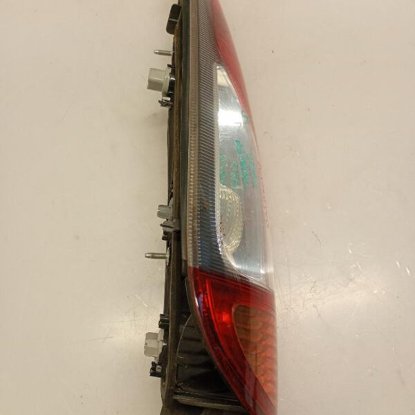 Faro / Fanale Posteriore Sinistro Toyota Yaris Verso 2003 – 2007