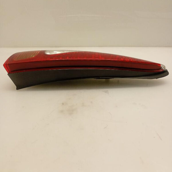 Faro / Fanale Posteriore Sinistro Toyota Yaris Verso 2003 – 2007